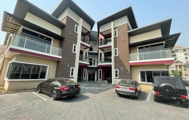 The Azaria Hotel & Apartment