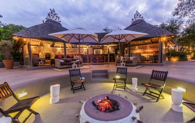 Safari Lodge - Amakhala Game Reserve