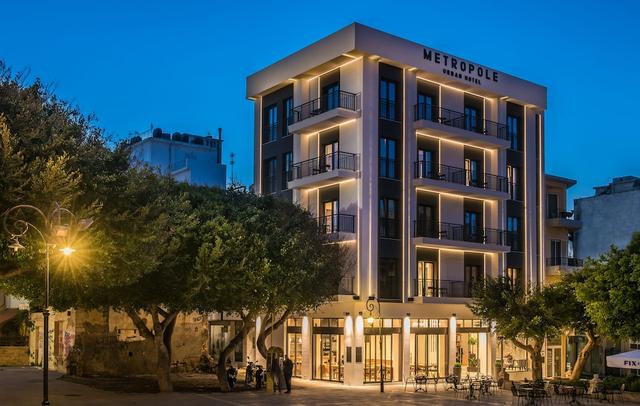 Metropole Urban Hotel