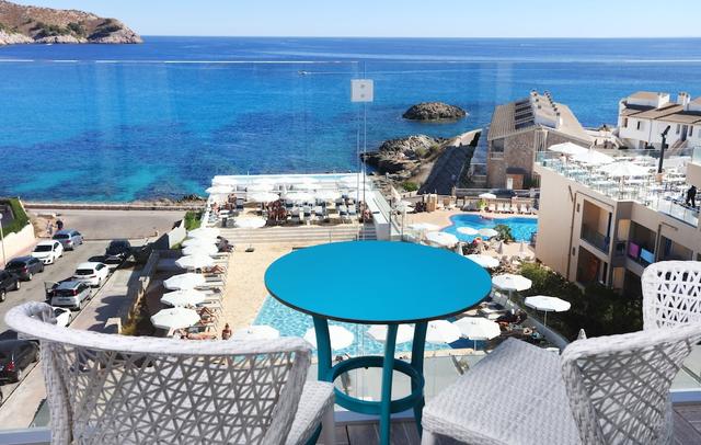 Mar Azul Pur Estil Hotel & Spa