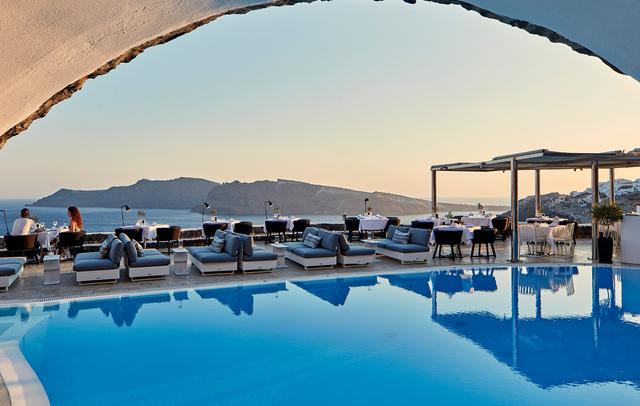 Canaves Oia Suites