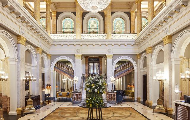 The Clermont London, Victoria