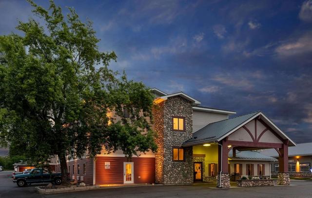 Super 8 by Wyndham Spokane Valley