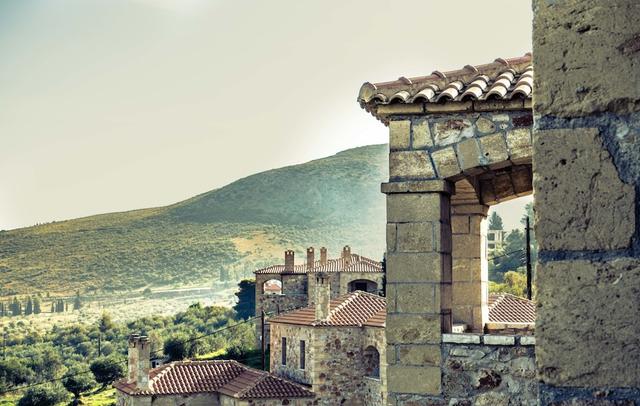 Klymeni Traditional Homes