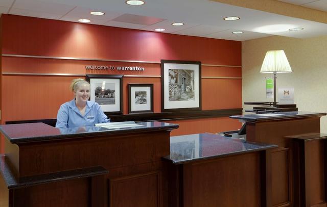 Hampton Inn Warrenton