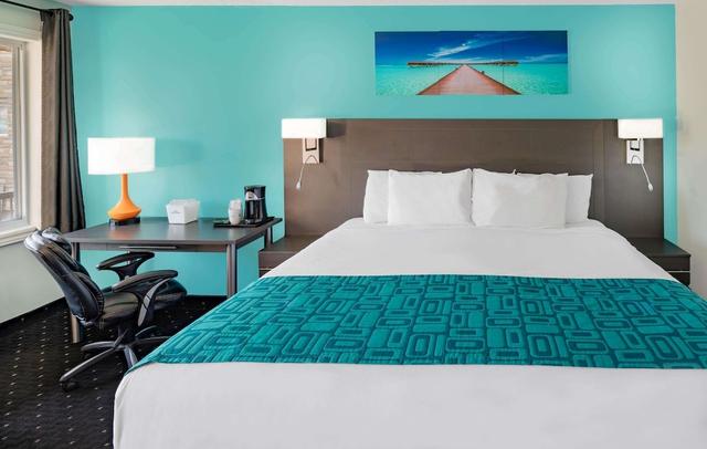 Howard Johnson by Wyndham Gananoque