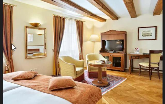 Radisson Blu Hotel Altstadt