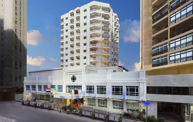 Hilton Alexandria Corniche