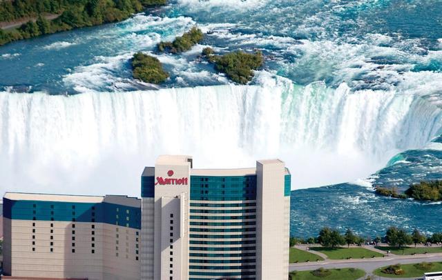 Marriott Niagara Falls Fallsview Hotel & Spa
