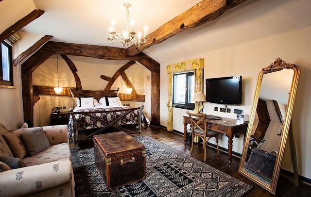 The White Swan Hotel