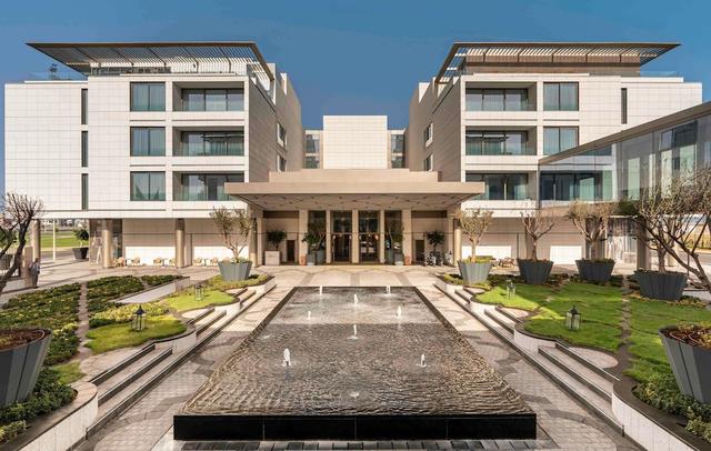 Fairmont Hotel La Marina Rabat Sale