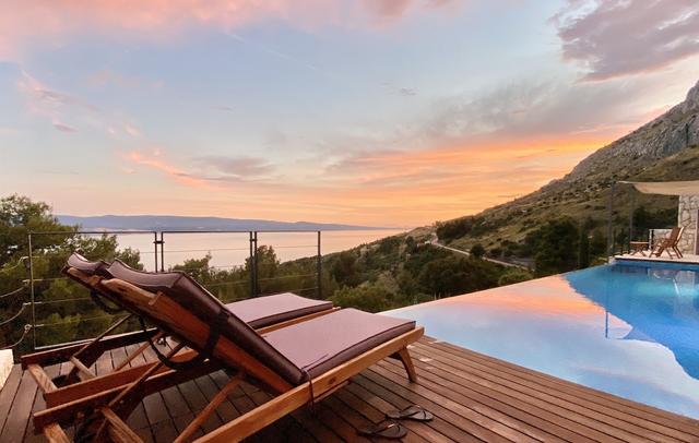 Villa Forte-the Exclusive Private Villa With Amazing sea View Located in Mimice