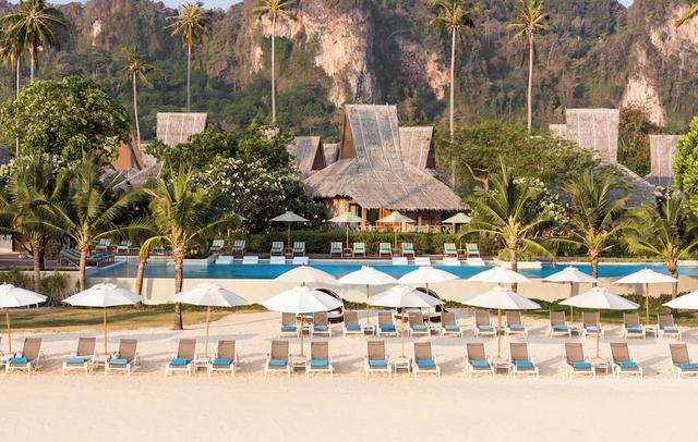 SAii Phi Phi Island Village