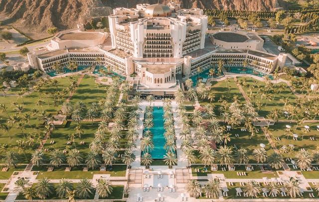 Al Bustan Palace, a Ritz-Carlton Hotel
