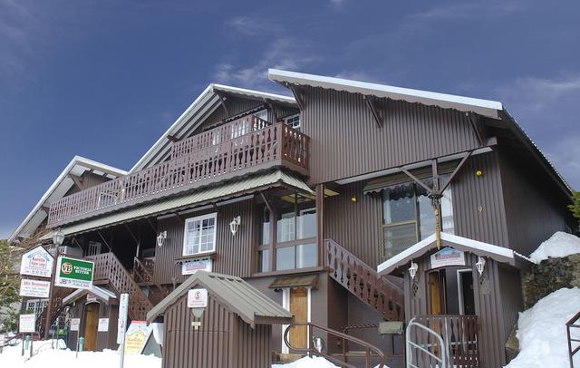 Karelia Alpine Lodge