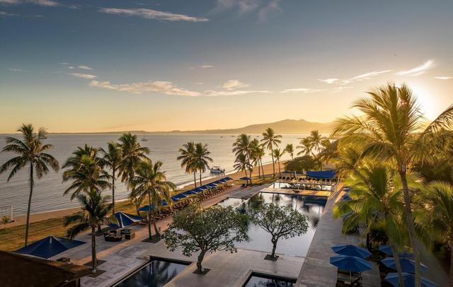 Hilton Fiji Beach Resort and Spa