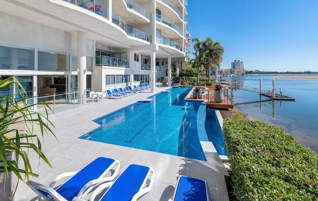 The Duporth Riverside