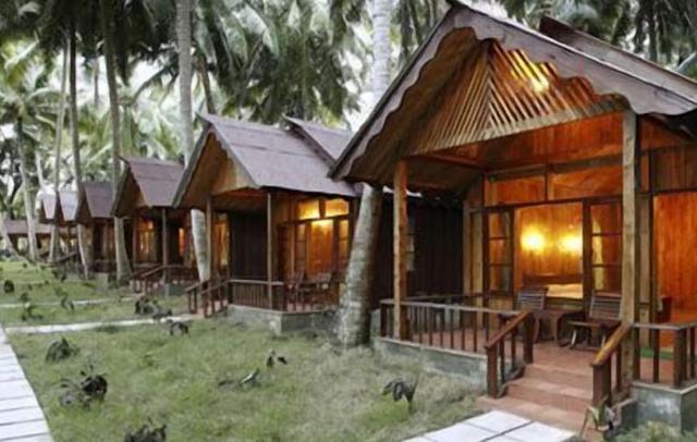 Symphony Palms Beach Resort