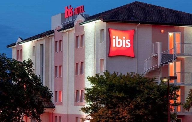 ibis Pau Lescar