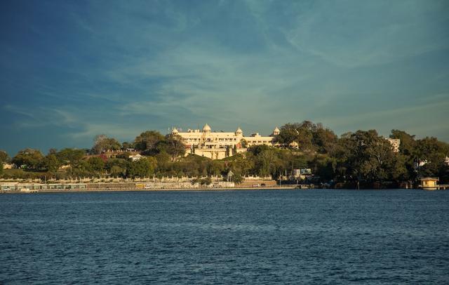 The Lalit Laxmi Vilas Palace