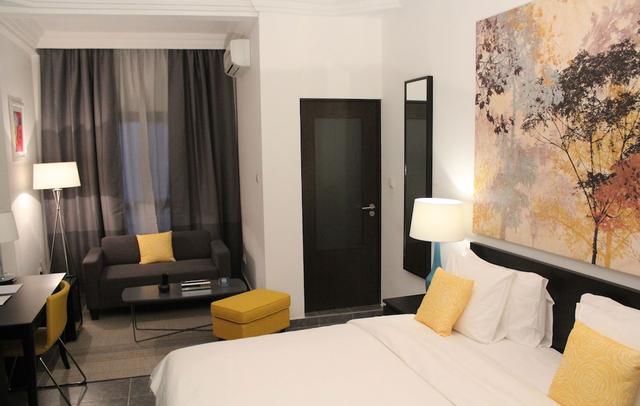 Hotel Semiramis City center