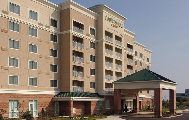 Courtyard by Marriott Toronto Markham