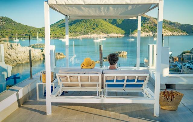 Parque Nereida Suites Hotel