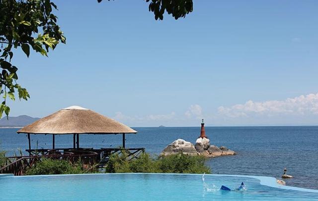 Blue Zebra Island Lodge