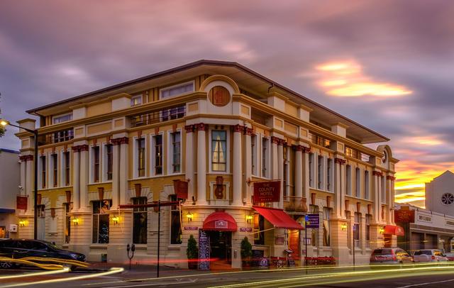 The County Hotel