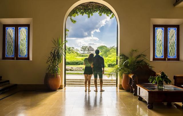 Mayaland Hotel & Bungalows