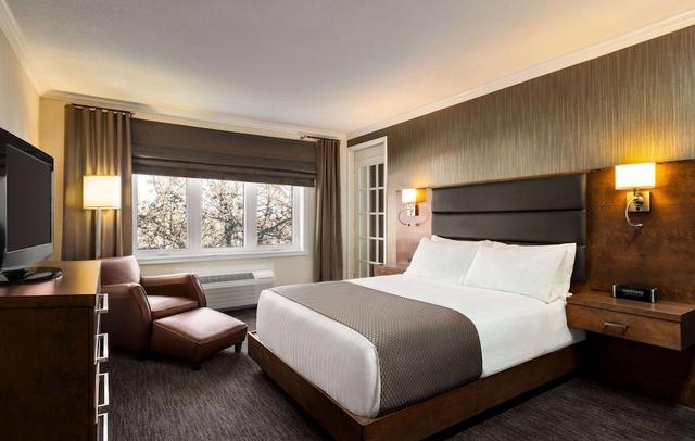 Atlantic Host Hotel, Trademark Collection by Wyndham