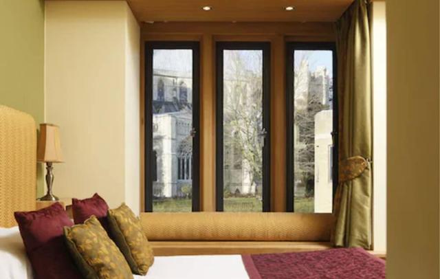 Canterbury Cathedral Lodge