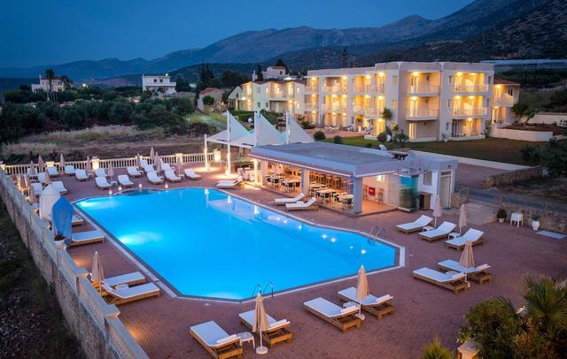 Notos Heights Hotel & Suites