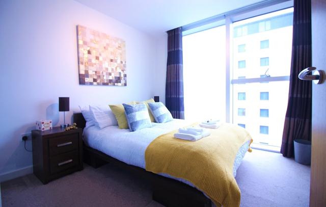 Solace Apartment Milton Keynes