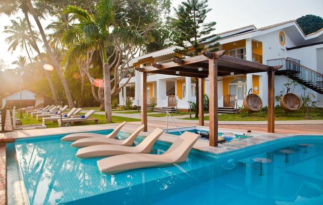 Acron Waterfront Resort