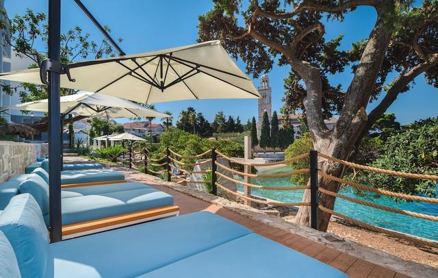 Beach Bay Hvar Hotel