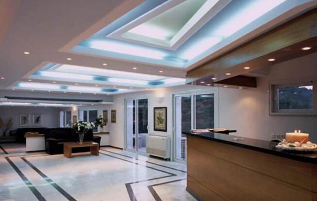 Cape Kanapitsa Hotel & Suites