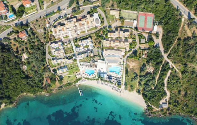 Porto Galini Seaside Resort & Spa