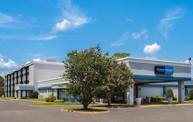 Baymont By Wyndham Williamsburg I-64