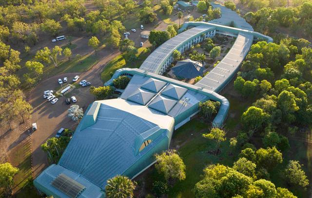 Mercure Kakadu Crocodile Hotel