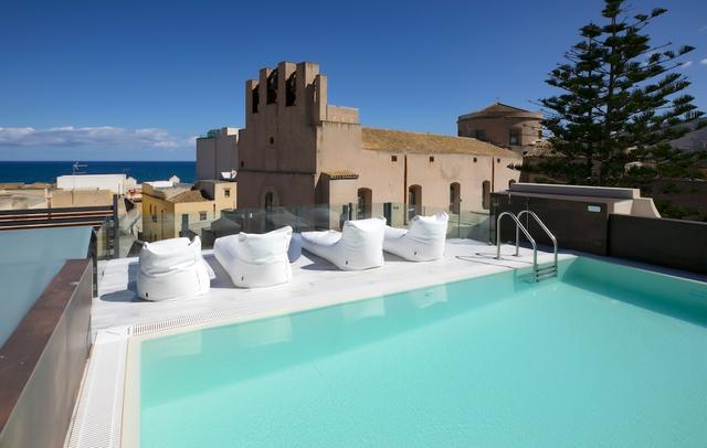 Azzoli Trapani - Apartments & Skypool - Adults Only