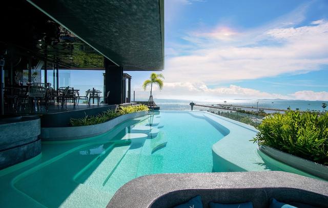 Seaphere Pattaya Hotel