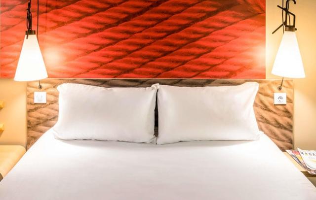 Ibis Santos Gonzaga Praia