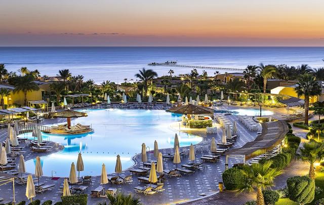 Three Corners Fayrouz Plaza Beach Resort