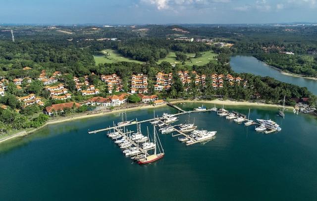 Nongsa Point Marina & Resort