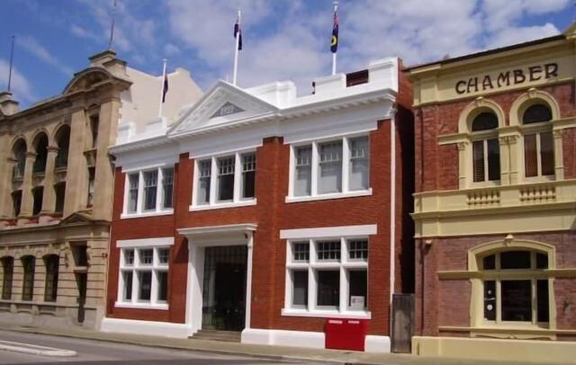 Fremantle Harbourside  Apartments