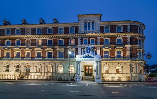 The Queen at Chester Hotel, BW Premier Collection