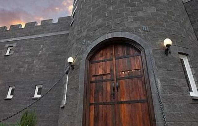 The Castle On Tamborine