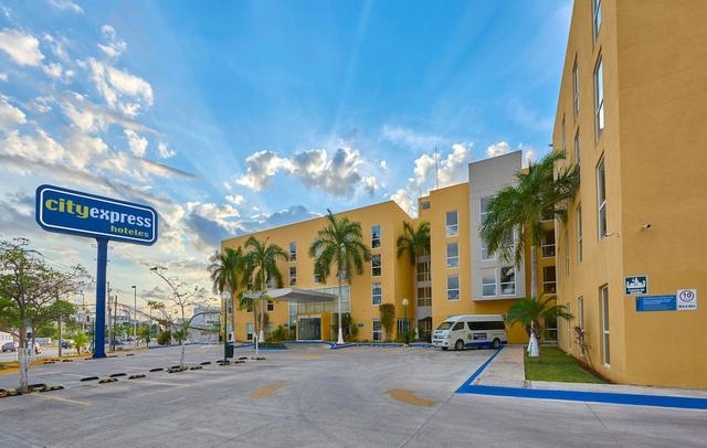 City Express by Marriott Campeche