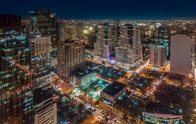 Discovery Suites, Manila